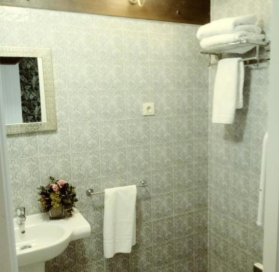 بنسيون La Fonda De Candeleda