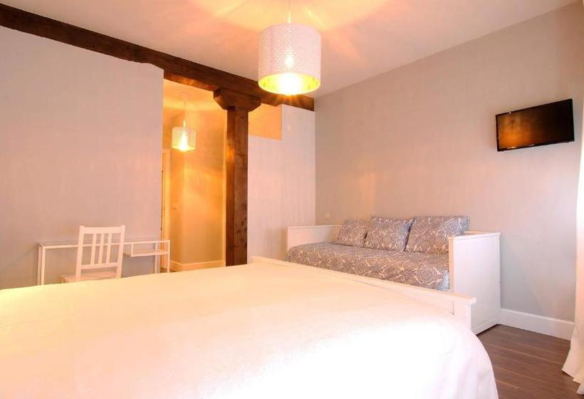 بنسيون La Fonda De Candeleda