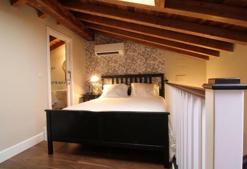 بنسيون La Fonda De Candeleda