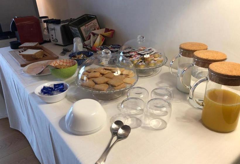 פנסיון Residenza Claudia Augusta