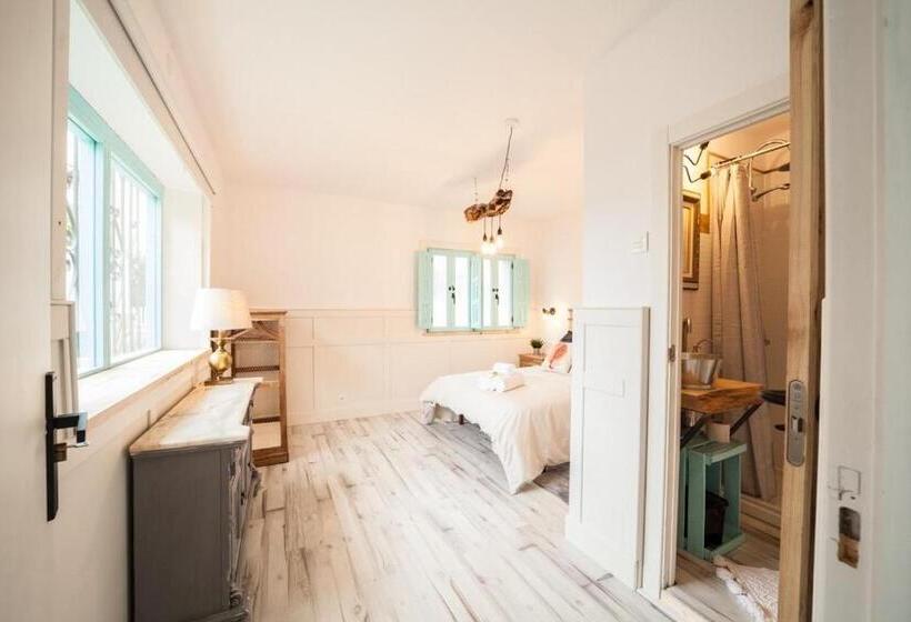 پانسیون The Old Seaman Bed & Breakfast