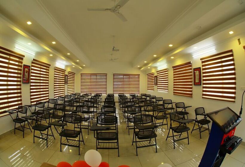 אתר נופש The Grasmere