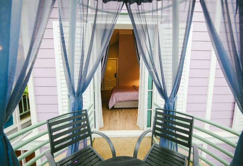 The Royale Chenang Resort