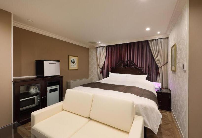 ホテルバースデー岐阜西店 Hotel Birthday Gifuwest