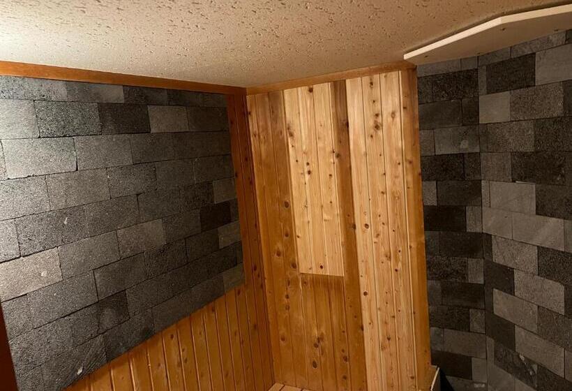 ホテルバースデー岐阜西店 Hotel Birthday Gifuwest