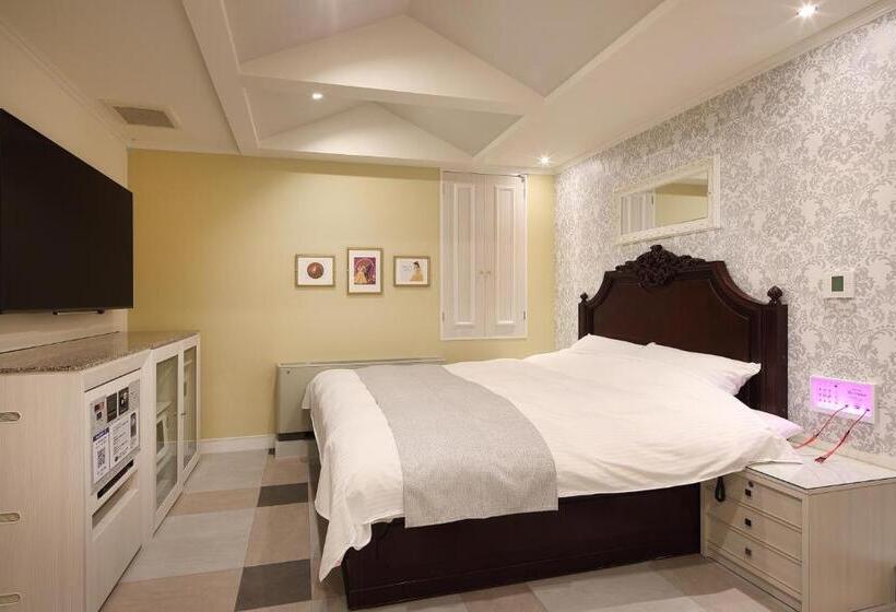 ホテルバースデー岐阜西店 Hotel Birthday Gifuwest