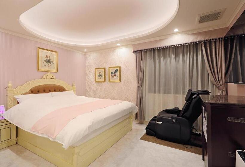 ホテルバースデー岐阜西店 Hotel Birthday Gifuwest