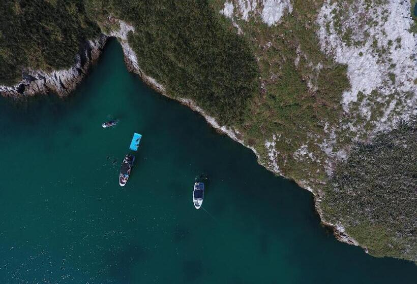 הוסטל Casa Greca