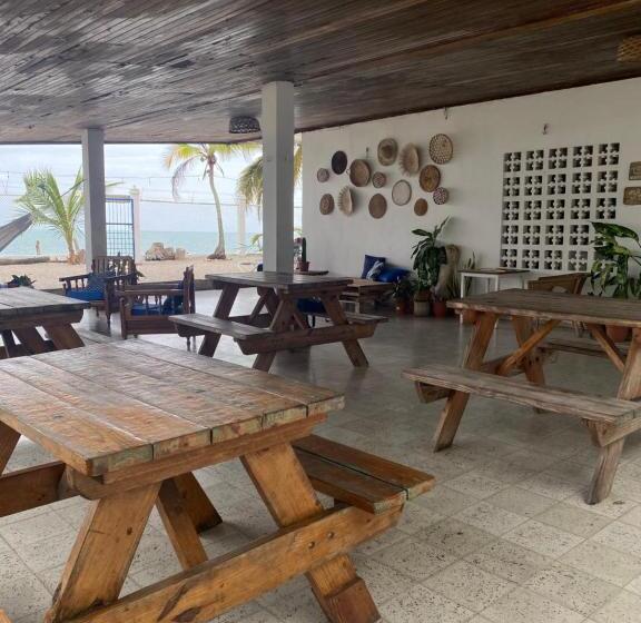 הוסטל Casa Greca