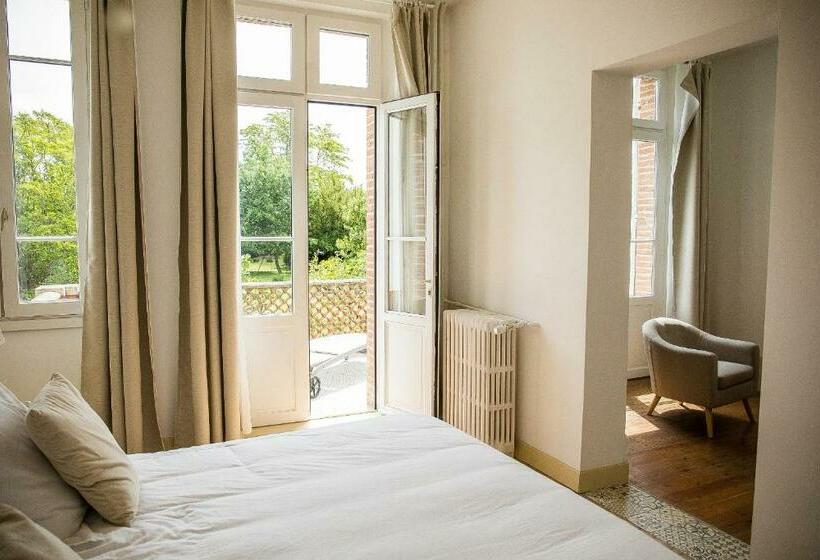 مبيت وإفطار Au Coeur Des Eléments