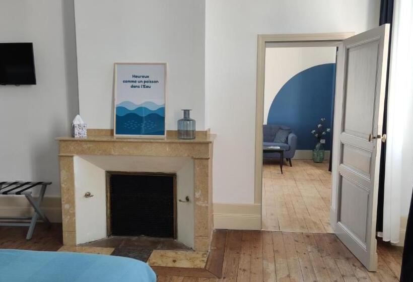 مبيت وإفطار Au Coeur Des Eléments