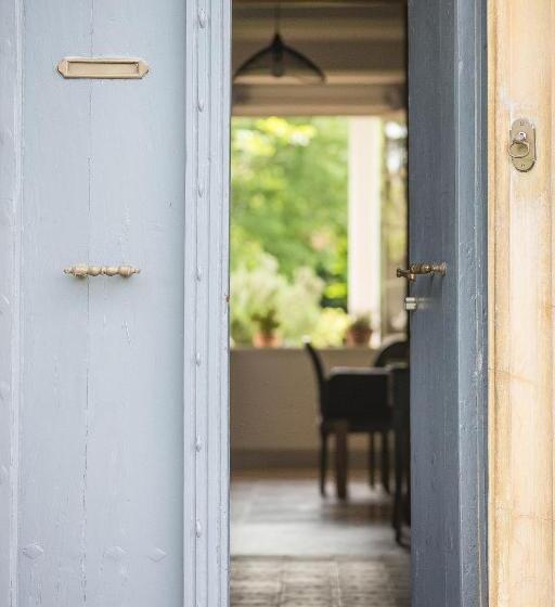 مبيت وإفطار Au Coeur Des Eléments