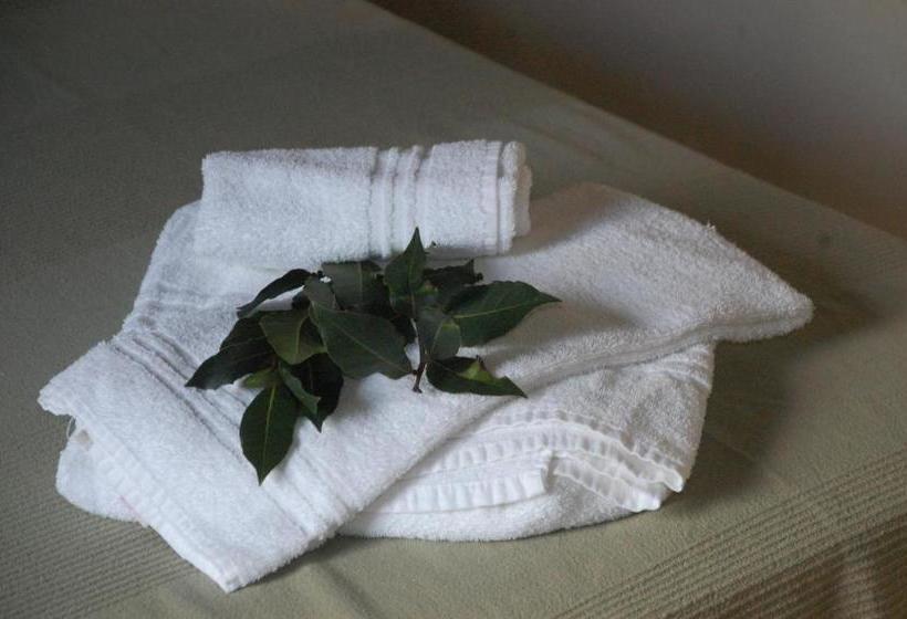 هتل Agriturismo Lupo Vecchio