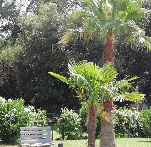 هتل Agriturismo Lupo Vecchio