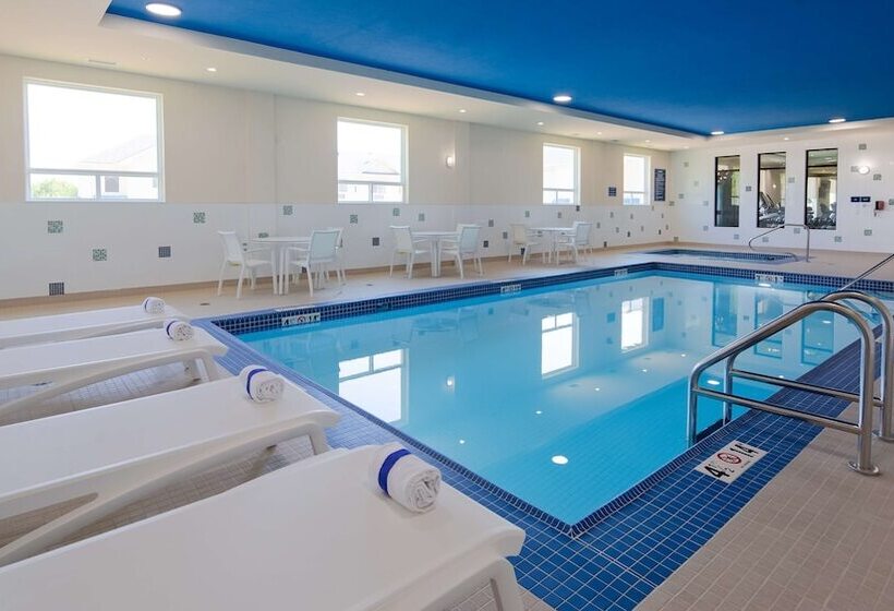 فندق Best Western Plus Hinton Inn & Suites