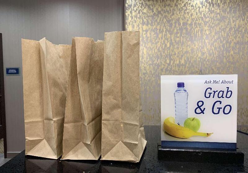 فندق Best Western Plus Hinton Inn & Suites