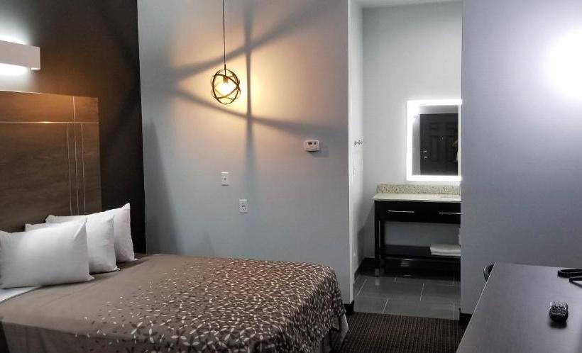 モーテル Continental Inn & Suites