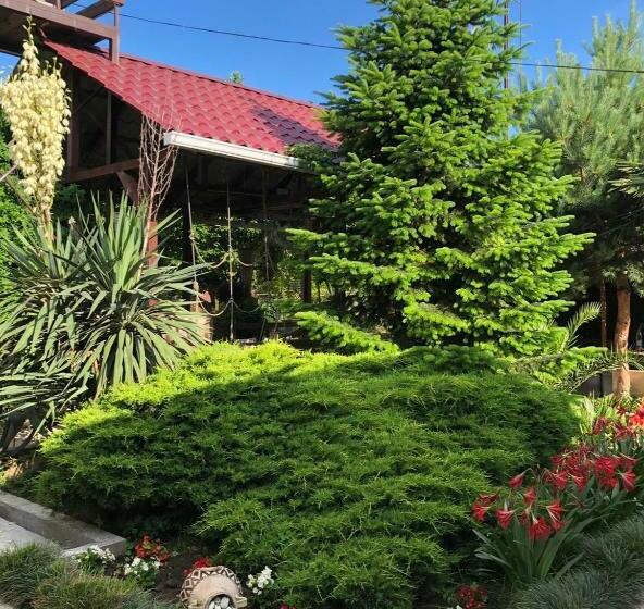 پانسیون Guest House Atlant