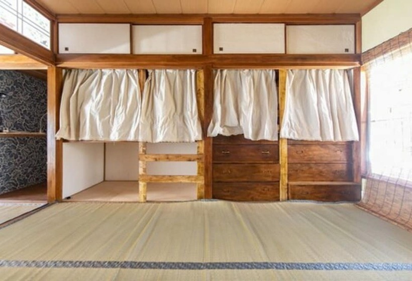 بنسيون Hajimari Naruto Guest House   Hostel