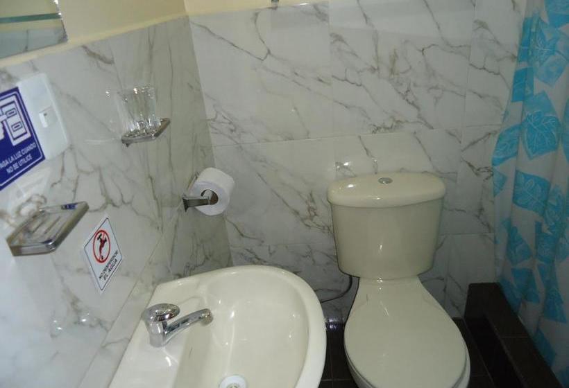 Pension Hostal Bolívar Inn