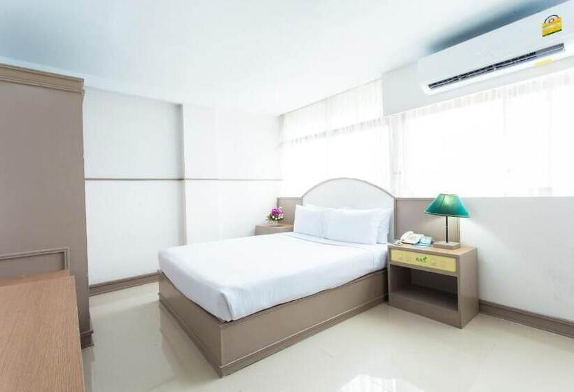 ユースホステル Ruensuk Place