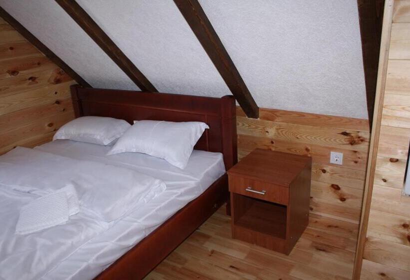 تختخواب و صبحانه Apartmani Prisoje