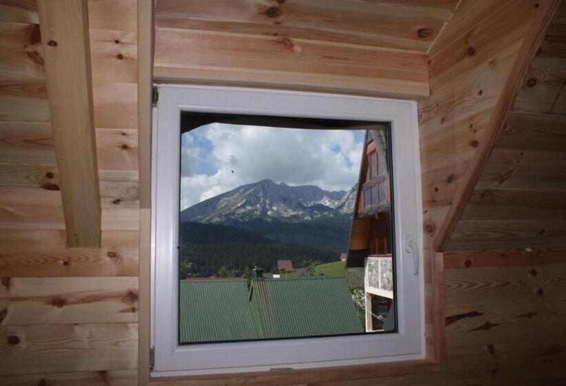 تختخواب و صبحانه Apartmani Prisoje