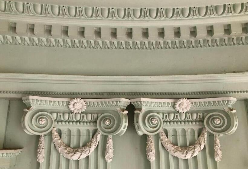 Bed and Breakfast Castel Saintleonard