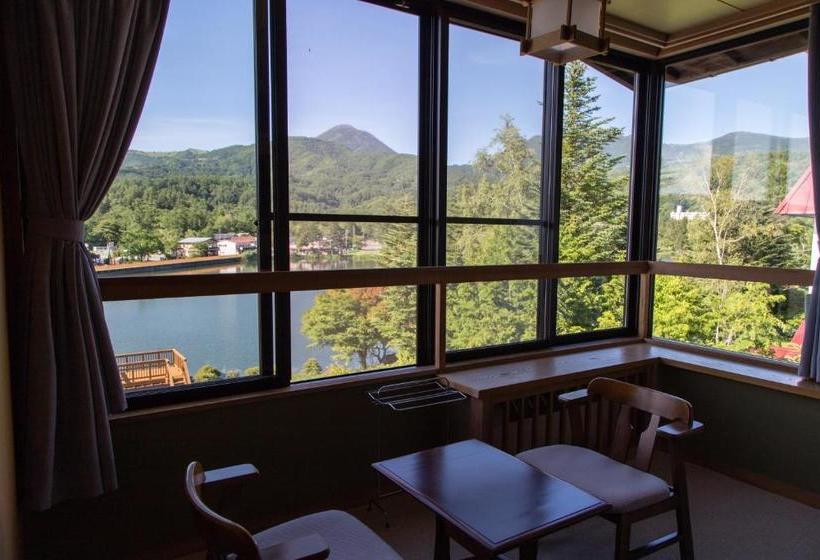 צימר Hytter Lakeside Lodge