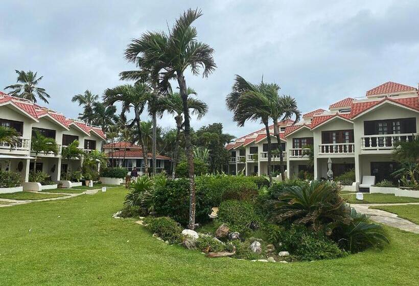 Cabarete Beachfront Condos At Nanny Estate C 5