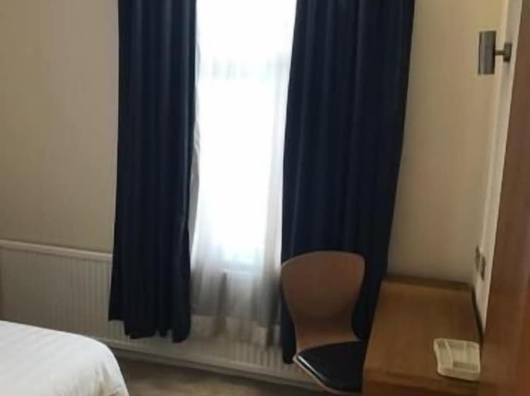 Corona Hotel Rotherham Sheffield Meadowhall