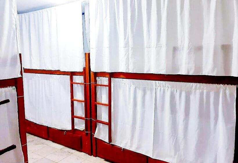 Hostel Da 13 E Suítes