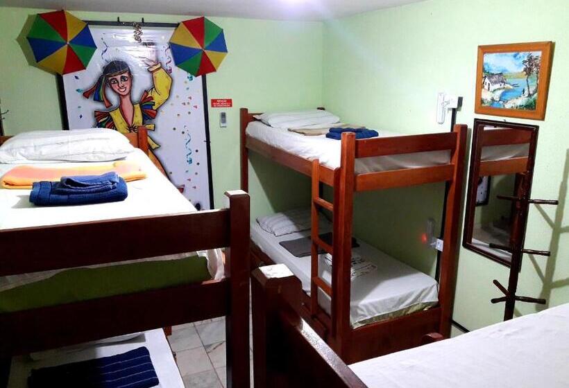 Hostel Da 13 E Suítes