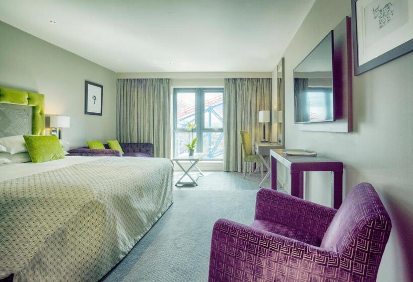 Отель Boulevard