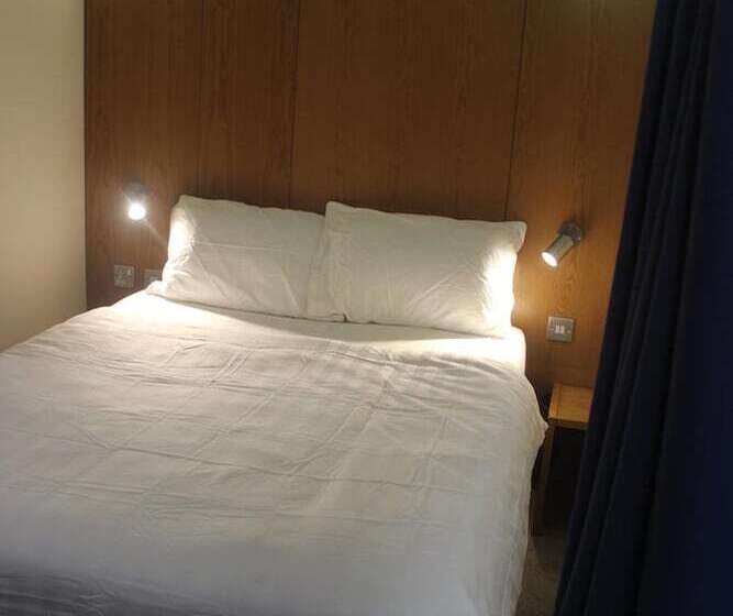 Corona Hotel Rotherham Sheffield Meadowhall