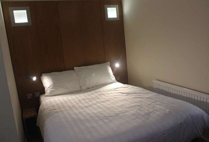 Corona Hotel Rotherham Sheffield Meadowhall