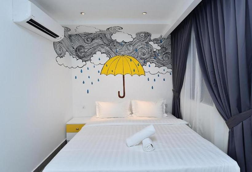 Hotel De Art Section 9