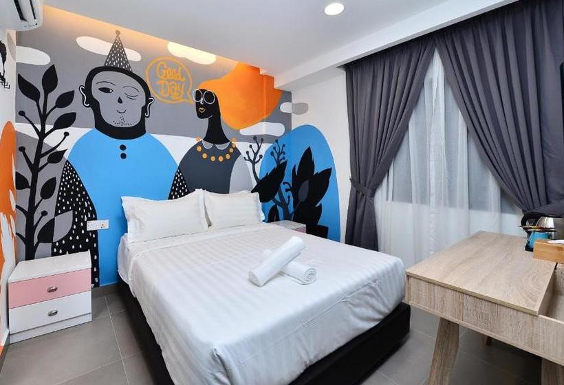 Hotel De Art Section 9