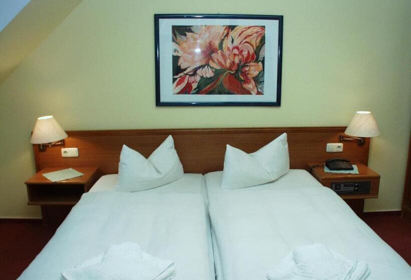 호텔 Deutscher Hof