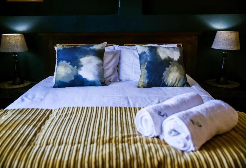 ホテル Oppieplaas Self Catering Country Cottage