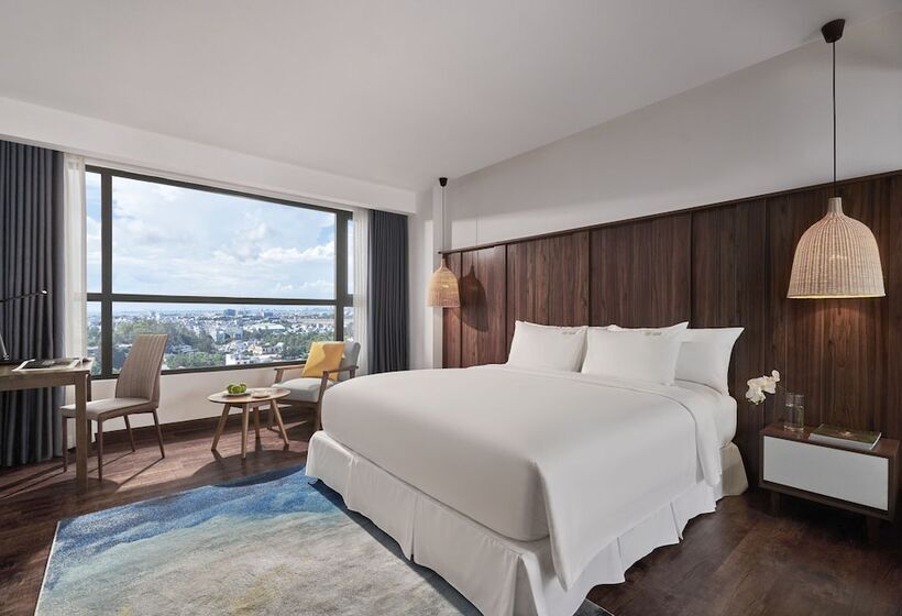 Vias Hotel Vung Tau   Inclusive Transportation