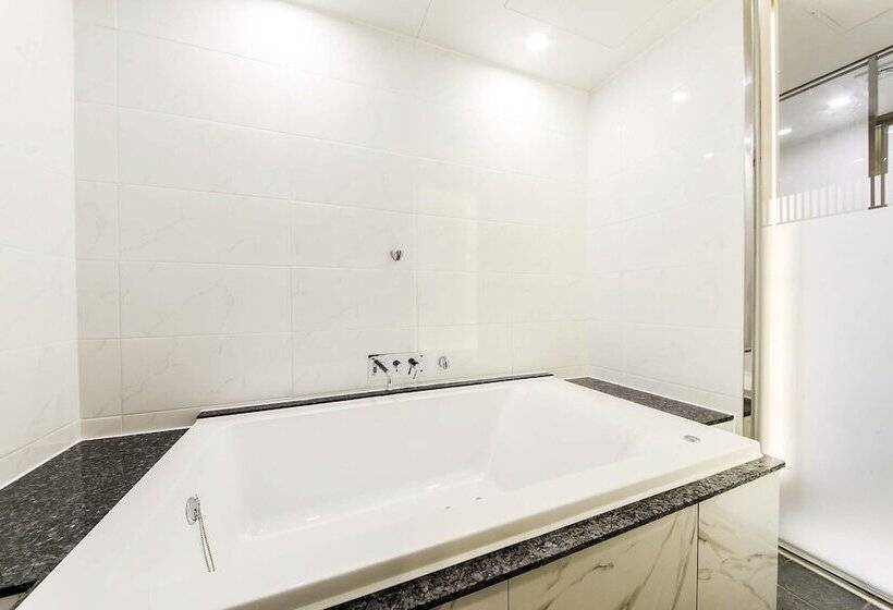 فندق Yeogiuhtte Seodaegu