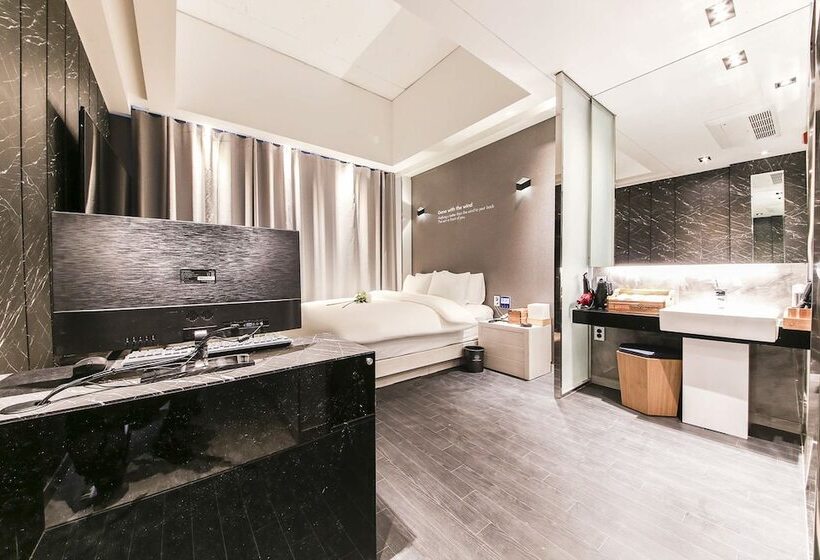 فندق Yeogiuhtte Seodaegu