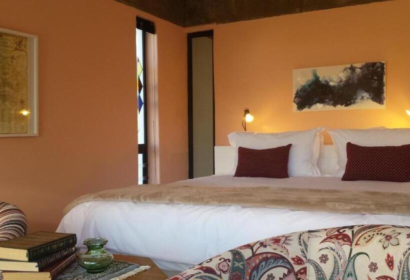 بنسيون Absolute Castillo