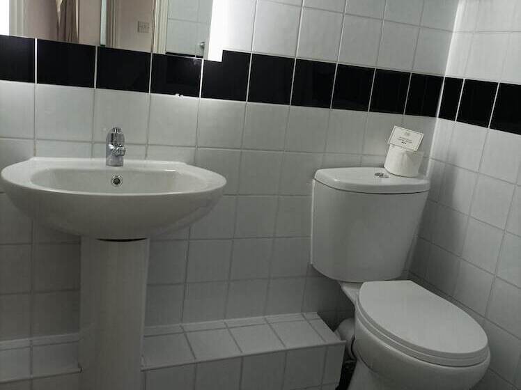 膳宿费 Tom Dick And Harriet S Accommodation