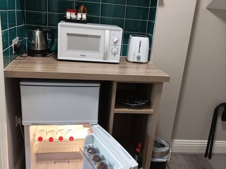 膳宿费 Tom Dick And Harriet S Accommodation