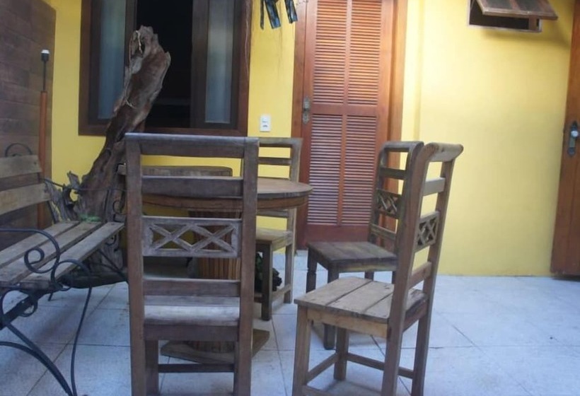 膳宿费 Yellow House