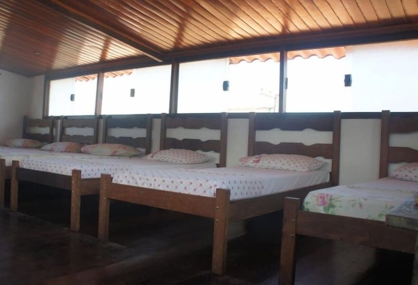 膳宿费 Yellow House