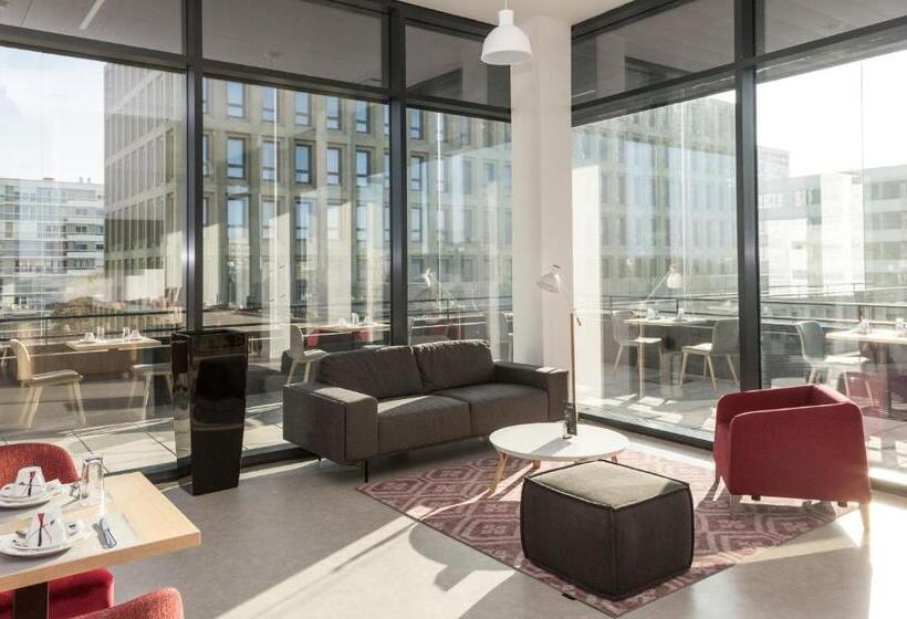 Residence Odalys Nantes Cite Des Congres