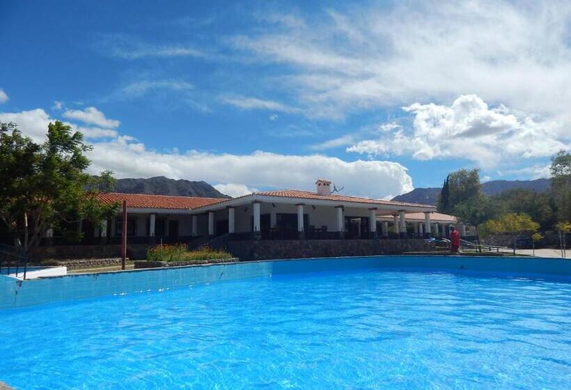 Общежитие Hostería Municipal De Angastaco